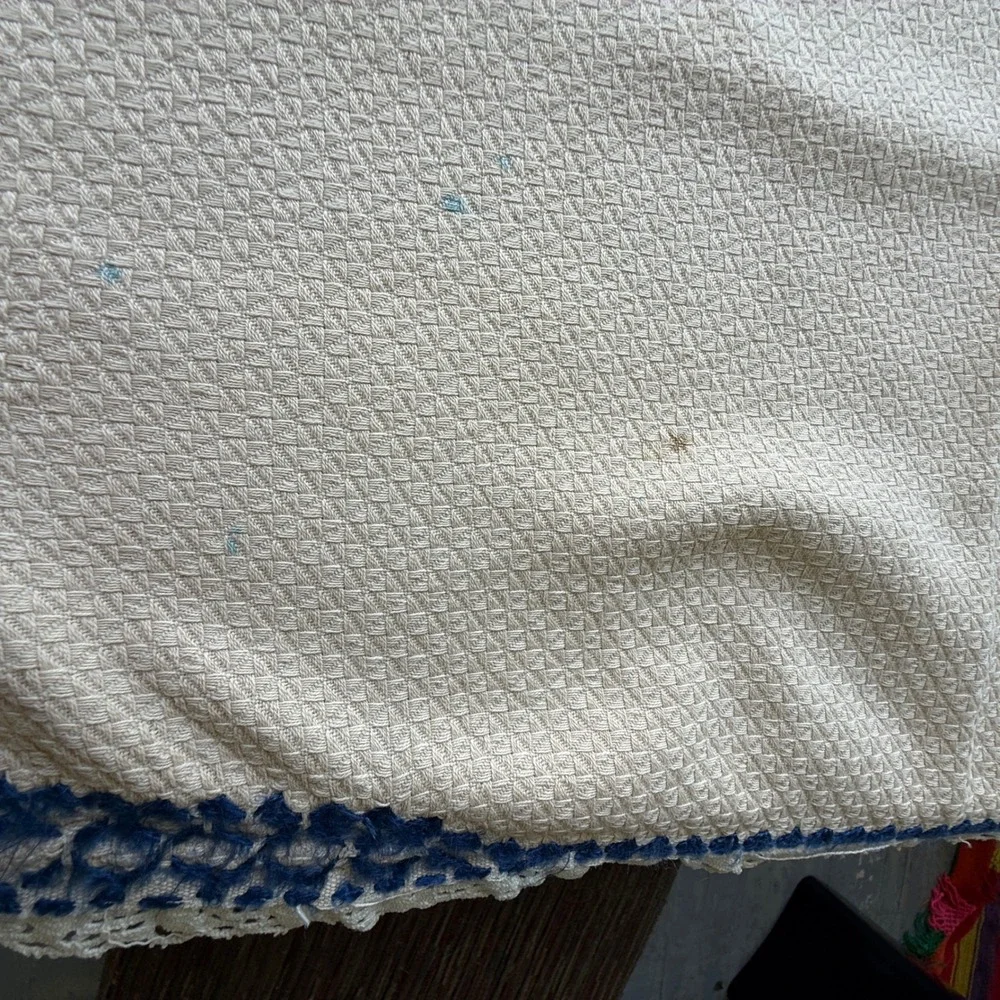 Vintage Hand Embroidered Floral Table Runner Blue White Lace Trim 42 Inch